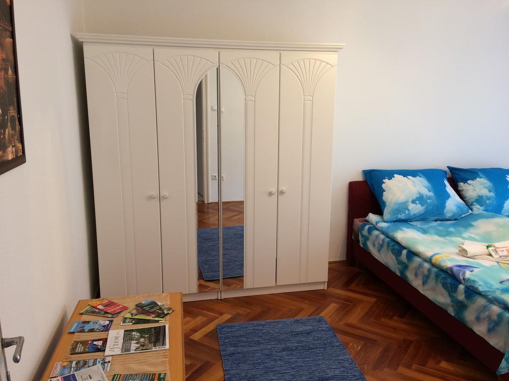 Írisz Apartman Budapeste Exterior foto